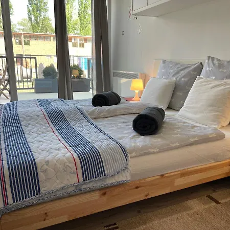 Apartment Albert Apartman Balatonbereny