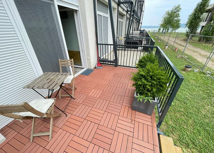 Διαμέρισμα Albert Apartman Balatonbereny